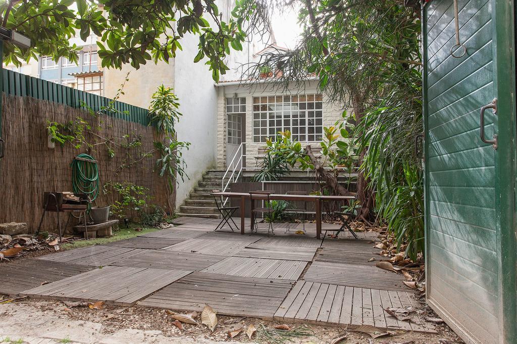 Central, Charming, Quiet, Garden And Parking Lisboa Dış mekan fotoğraf