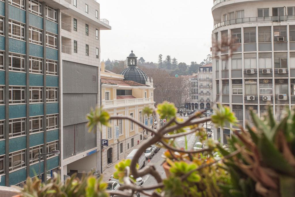 Central, Charming, Quiet, Garden And Parking Lisboa Dış mekan fotoğraf